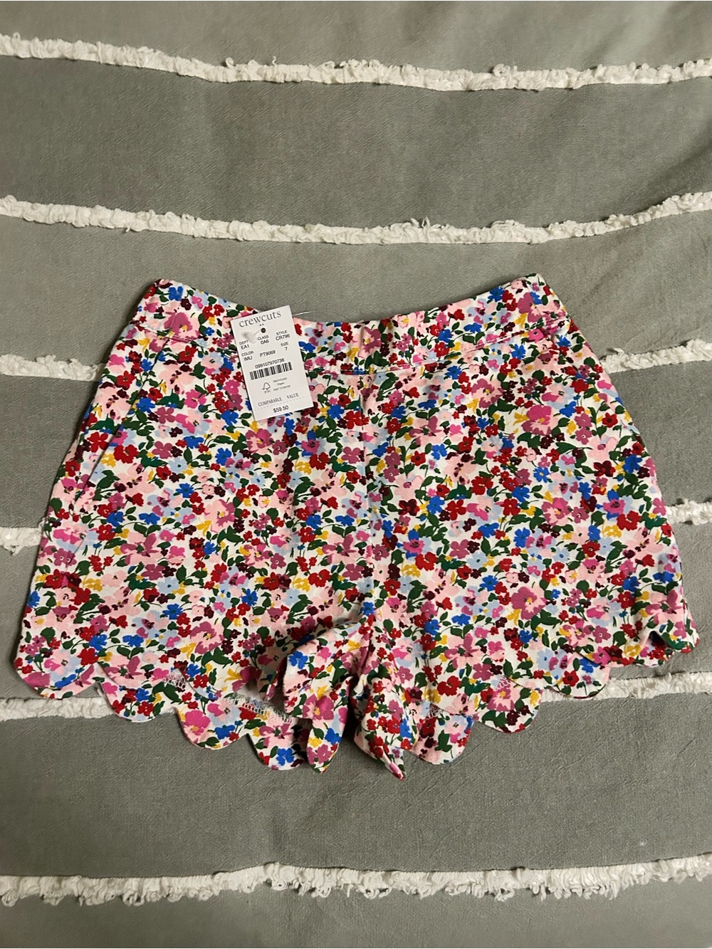 Crewcuts 7 Scallop Hem Floral Girls Shorts - Pink Multi Color NWT